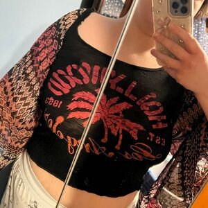 Hollywood Los Angeles printed tank top but now with cool flowy net sleeves